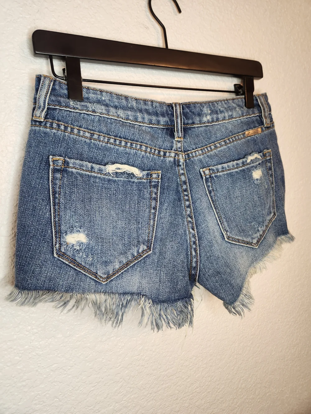 Kancan button-fly Women’s Distressed Denim Shorts Blue 33545 size XS